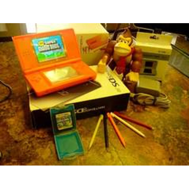 Orange Naruto Nintendo DS Lite Limited Edition - Nintendo DS