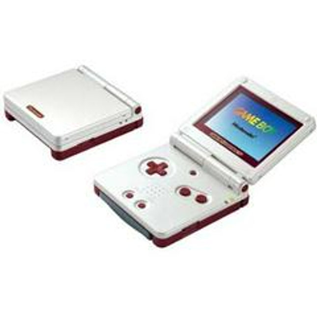 Famicom Gameboy Advance SP - GameBoy Advance