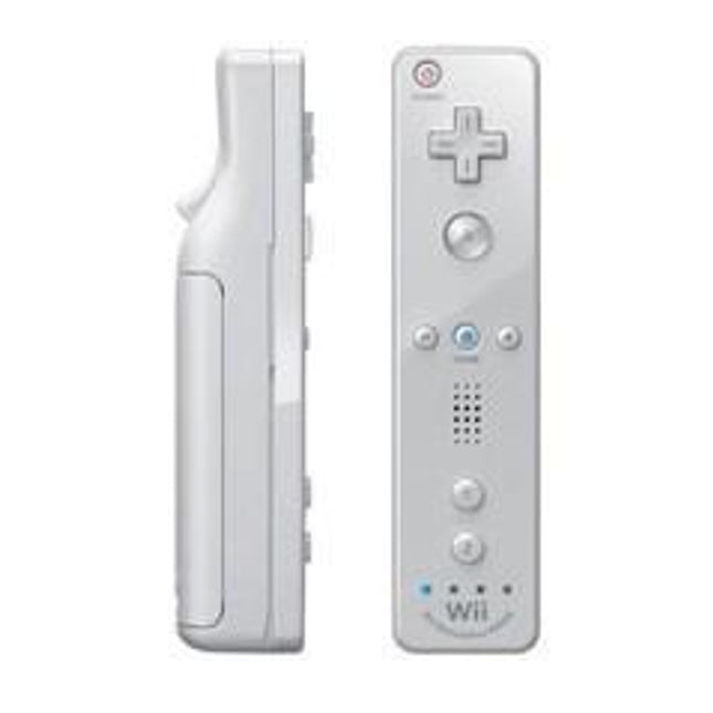 White Wii Remote MotionPlus Bundle - Wii