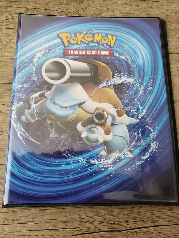 Blastoise - XY Evolutions - 4 Pocket Binder Blastoise - XY Evolutions - 4 Pocket Binder