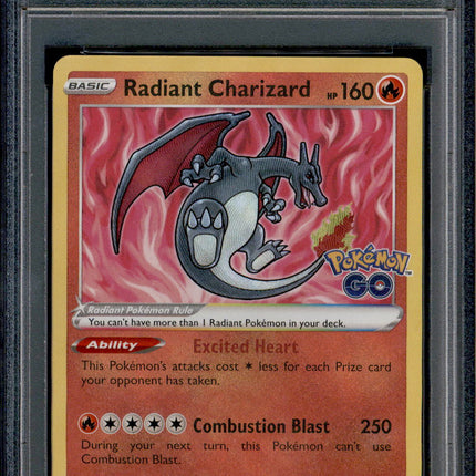 Radiant Charizard - 011/078 - PSA 10 - Ultra Rare - Pokemon GO - Pokemon - 79957