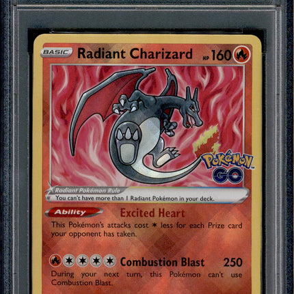 Radiant Charizard - 011/078 - PSA 10 - Ultra Rare - Pokemon GO - Pokemon - 79959
